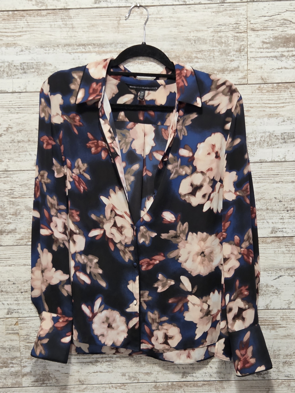 White House Black Market Navy Floral Satin Button-Down Blouse